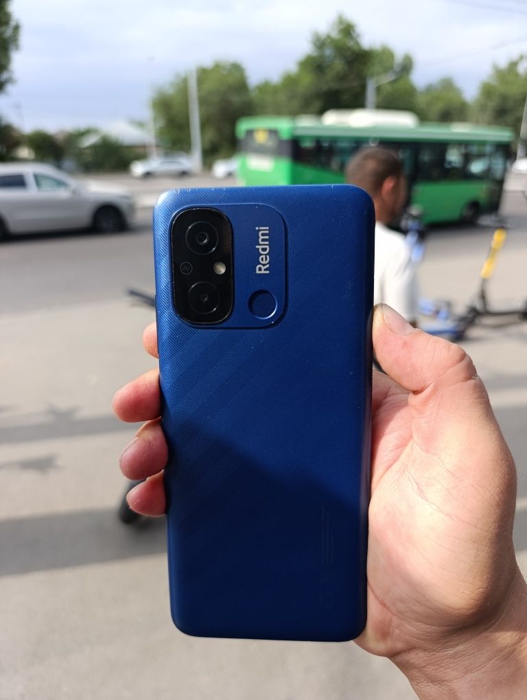 Redmi 12C продам