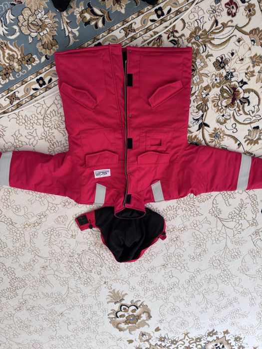 спец куртка сатылады размер м