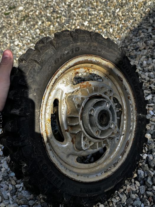 Vand roata tubeless motocross pe 10inch