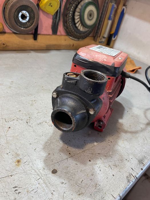 Помпа за вода “Райдър” 370 вата