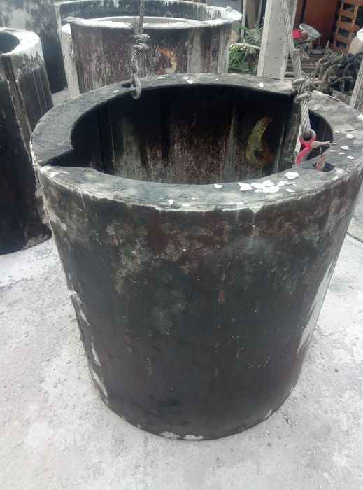 Vând forme tuburi, matriță tuburi