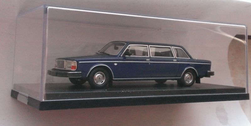 Macheta Volvo 264 TE Limousine 1976 - BOS Models 1/43 noua