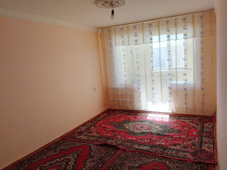 2-xanali kvartira satiladi.