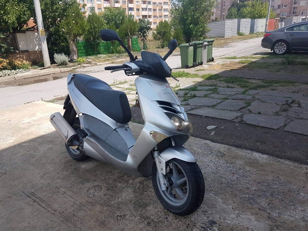 Aprilia Leonardo 250