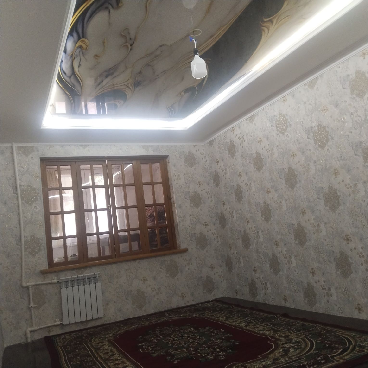 Прадоётся 2 комнатная квартира,1  м