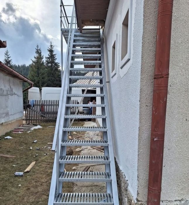 Scari zicate de exterior
