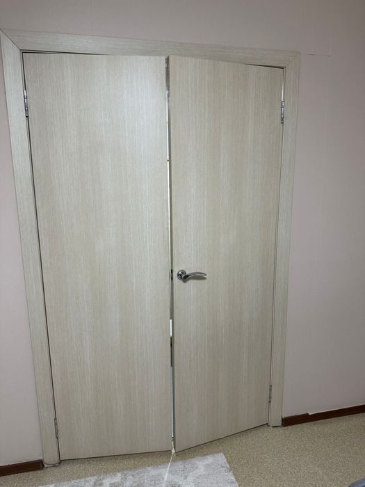Продам двери межкомнатные