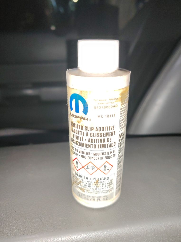 Присадка Mopar Limited Slip Additive 118 мл MS-10111 для LSD мостов