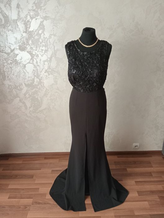 Vând Rochii seră Mai multe modele