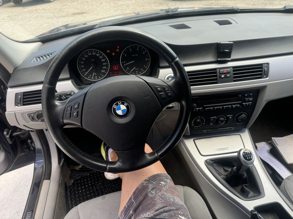 Бмв Е91 318 i 2006 G 6 ск само на части