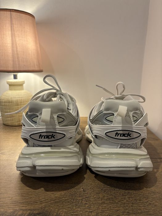 Balenciaga Track Triple White 42