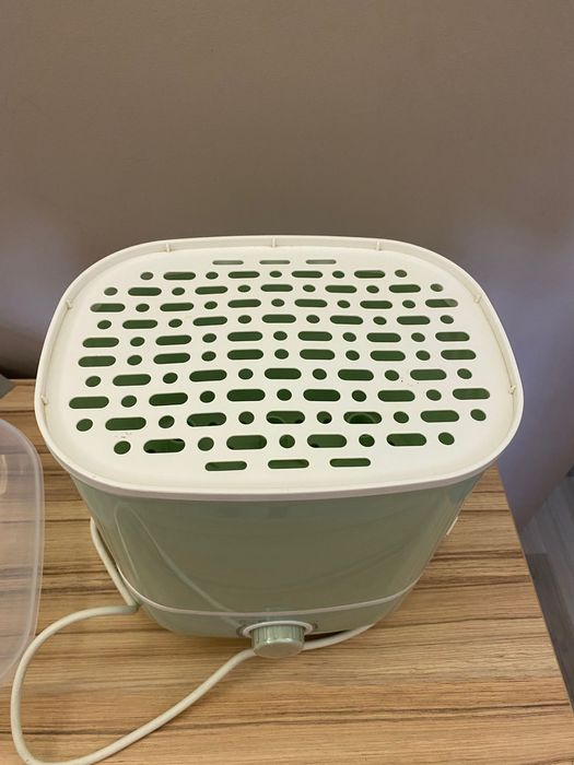 Sterilizator biberoane Kikaboo