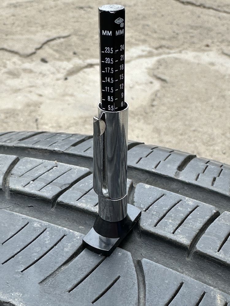 Гуми PIRELLI Scorpion - 275/45 R21