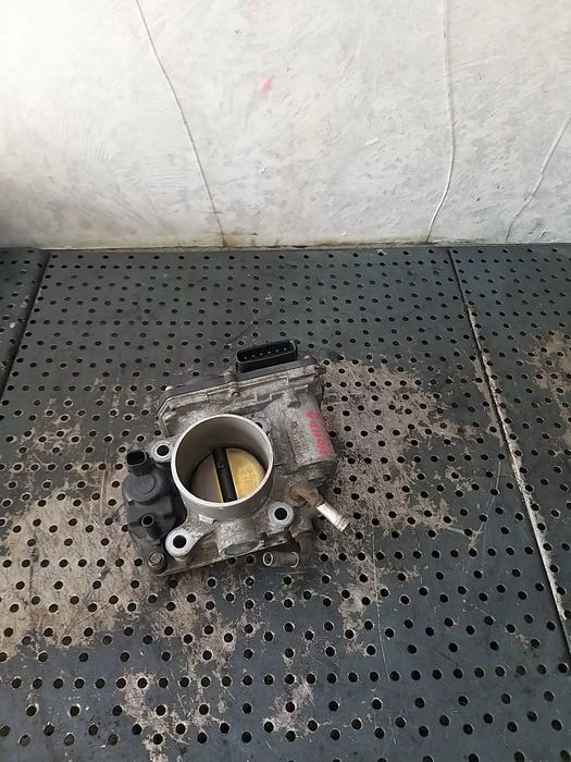 Clapeta acceleratie 1.8 b honda civic 8 1362007000