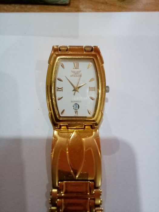 Ceas Fiesta placat cu aur