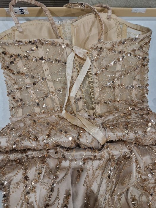 Официална бална рокля