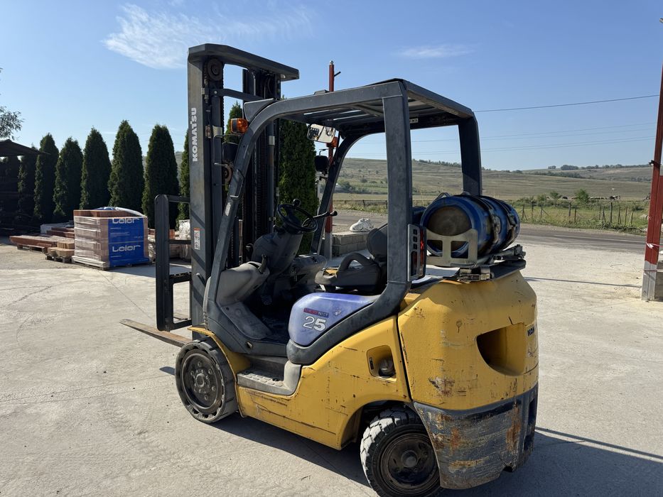 Stivuitor Komatsu FG25 Benzina+GPL