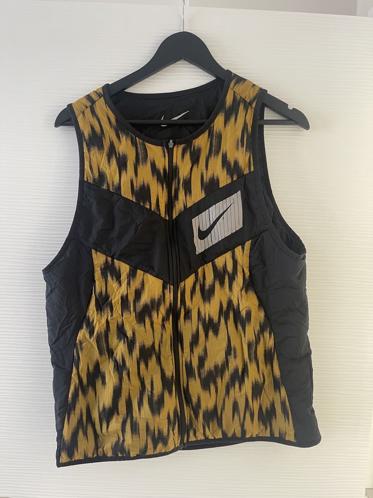 Двулицева Nike грейка
