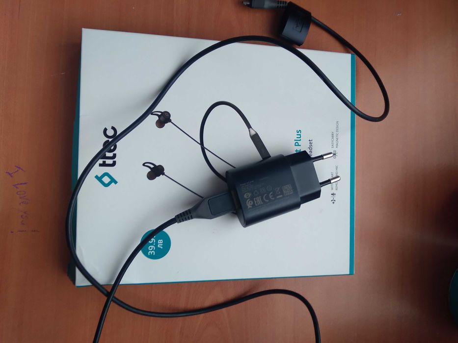 Телефон Nokia C21