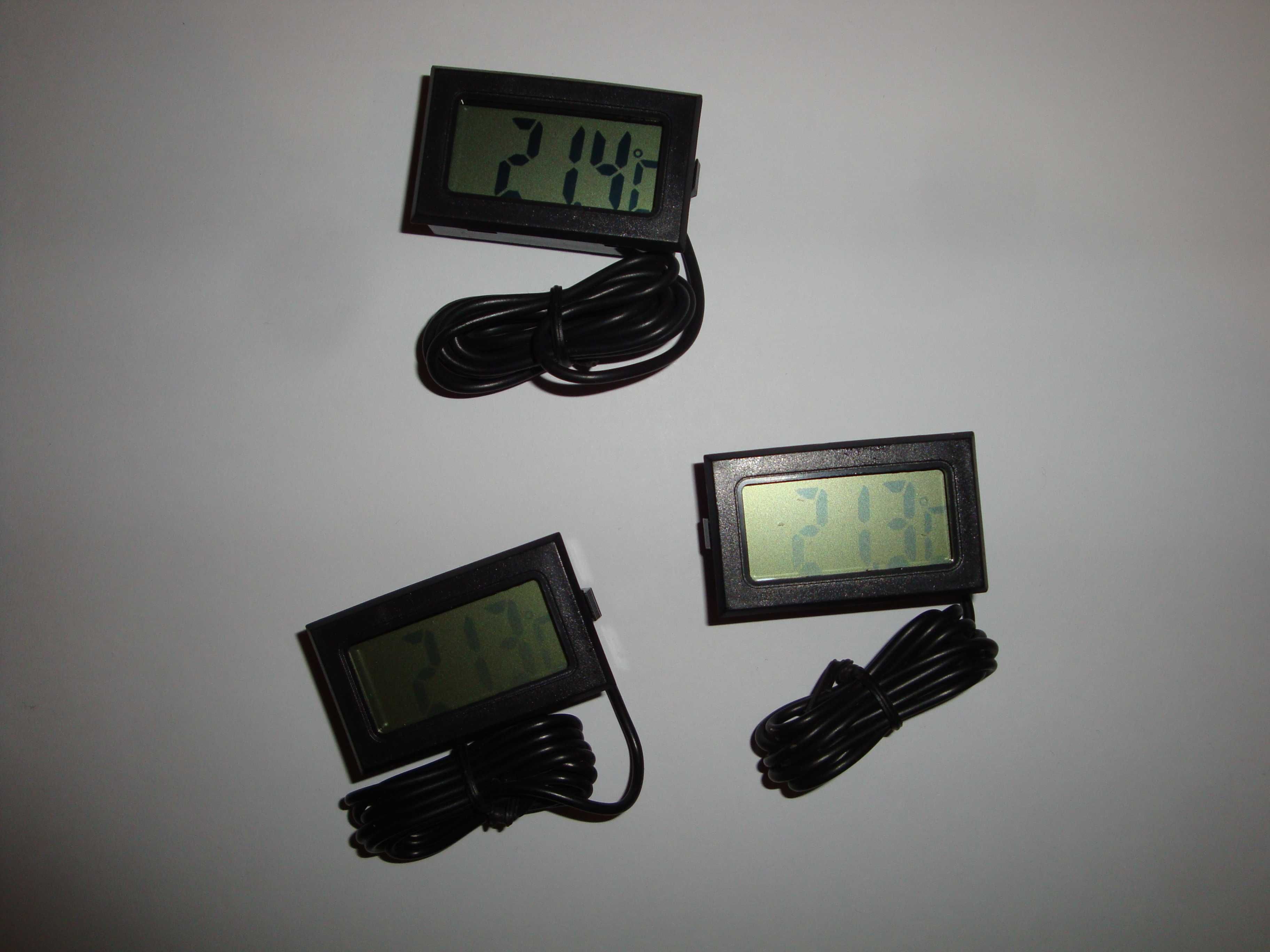 termometru digital portabil cu baterii sonda pe fir lungime 1m