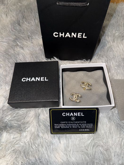 Cercei Chanel Full Box