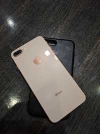 IPhone 8+ Gold..