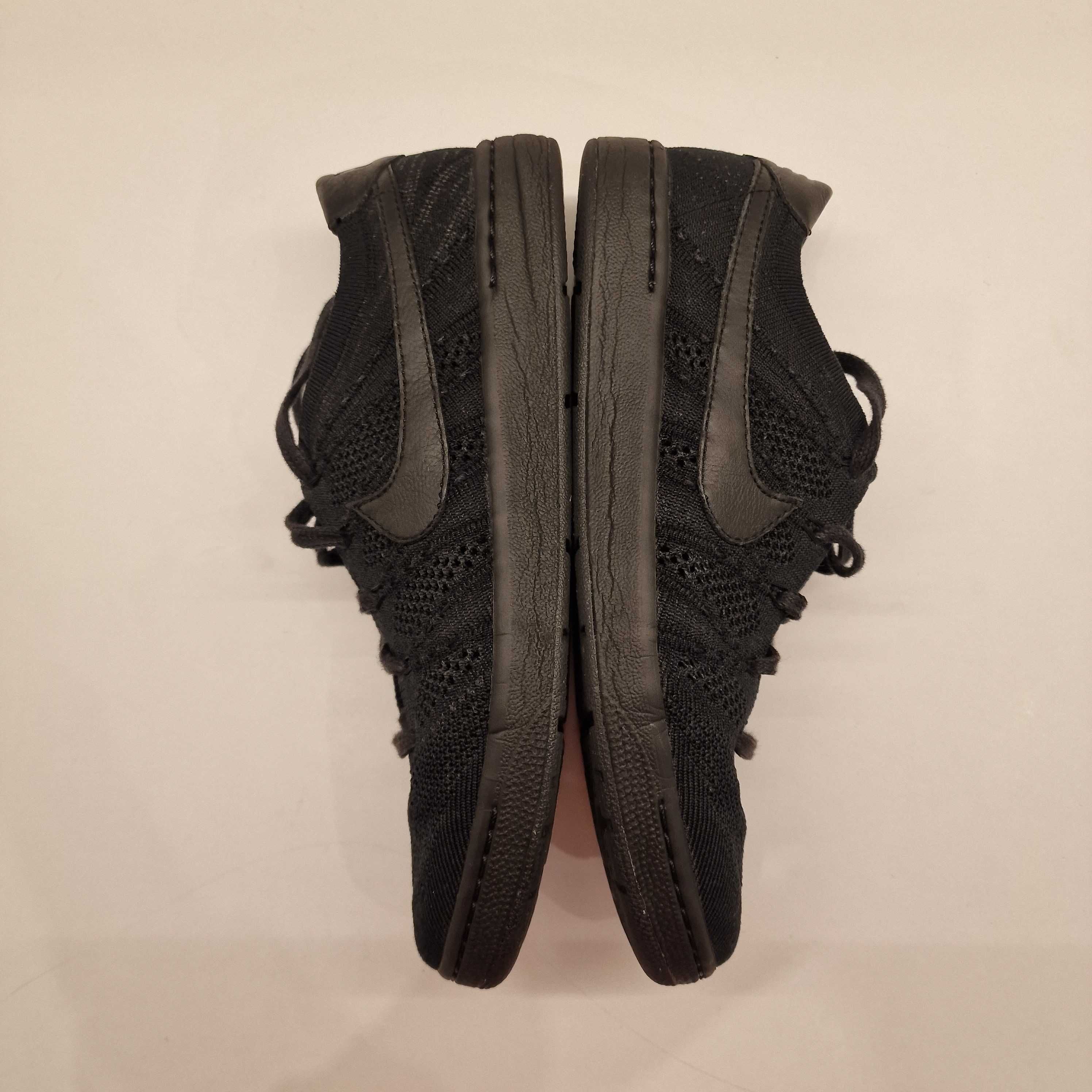 Sneakers NIKE Ultra Flyknit „Triple Black” (mărimea 42)