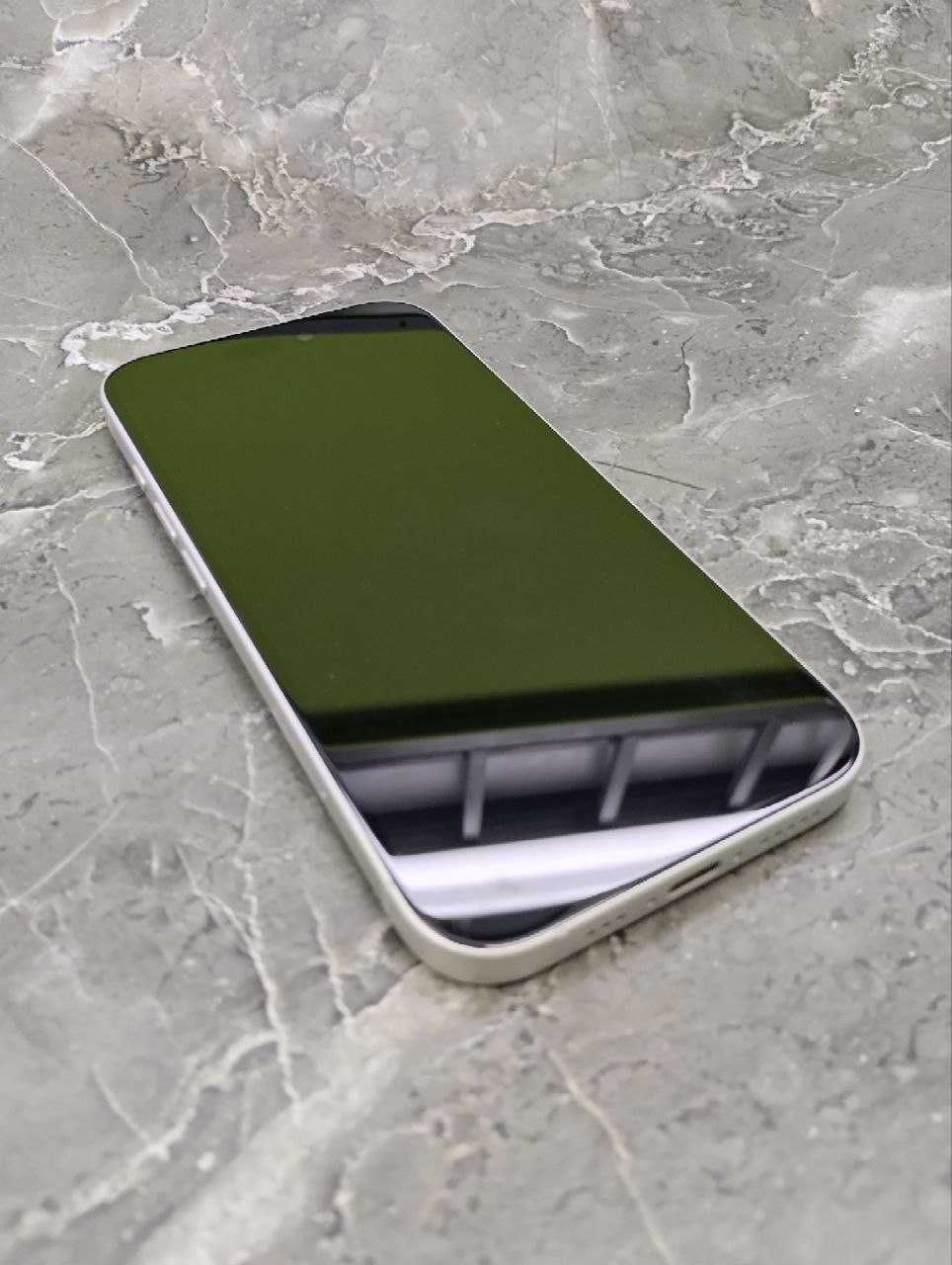 Apple iPhone 16 (Актау, 7 мкр., 12дом) Лот 538260