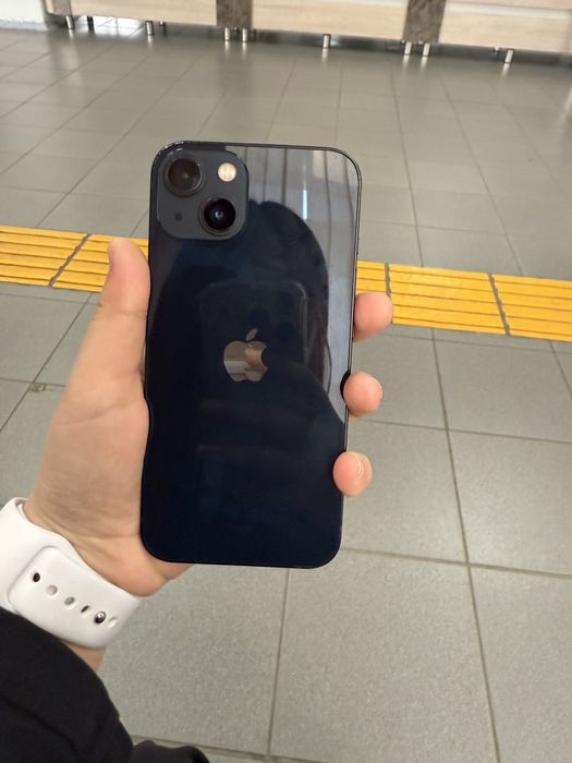 продам айфон 13 обычный