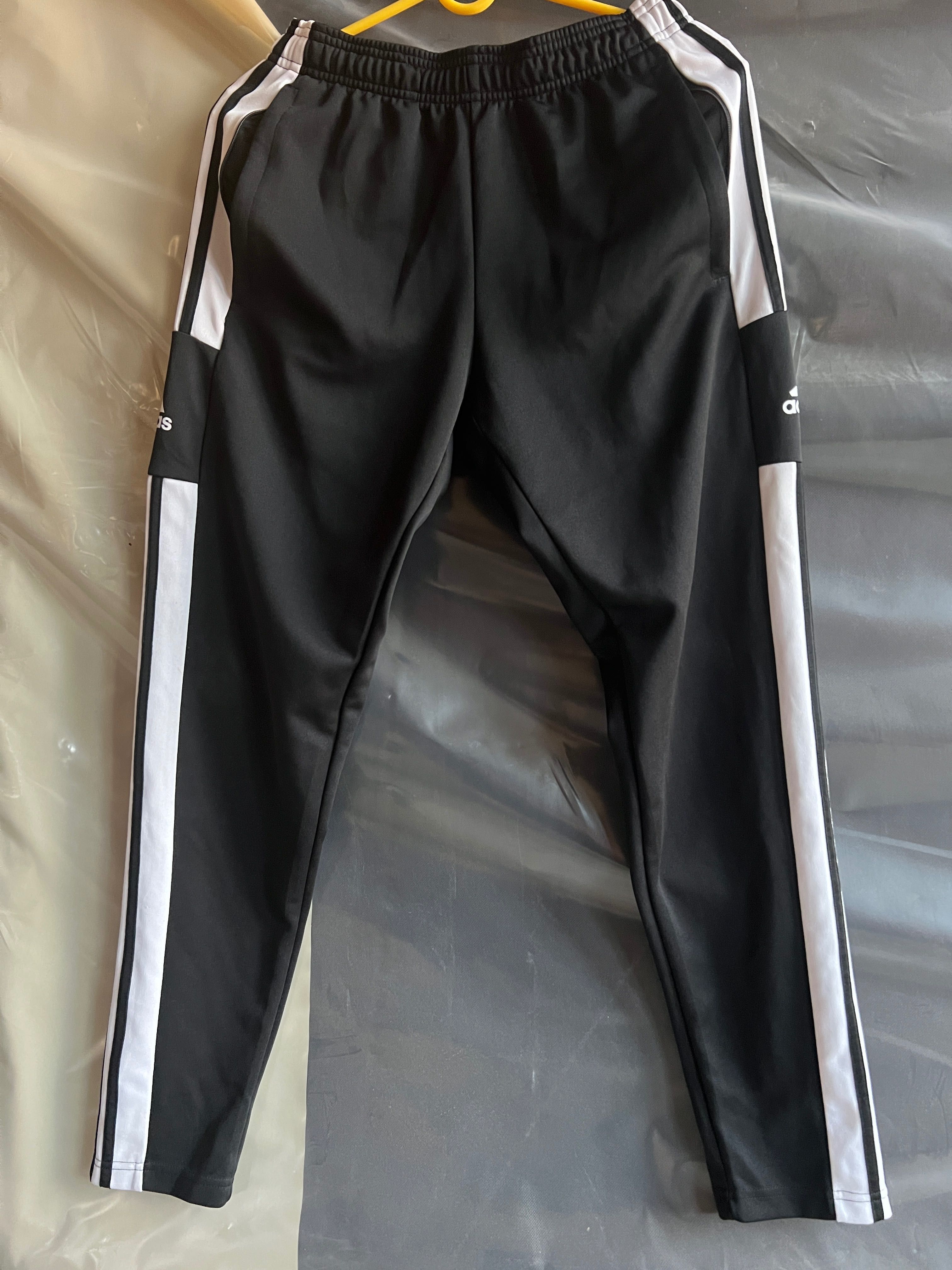 Adidas екип тениска,къси панталони,и дълги панталони
