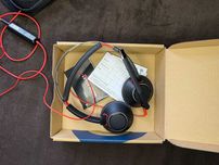 Слушалки Poly Blackwire 5220