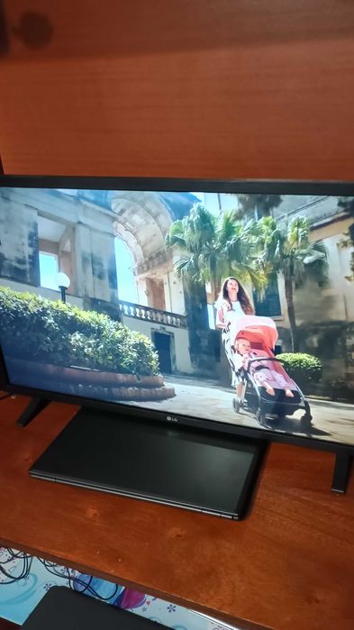 Телевизор LED Smart LG