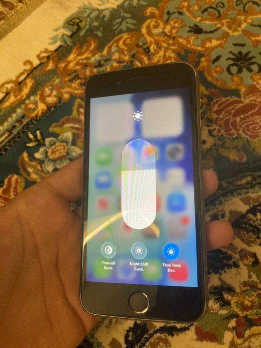 iphone se 2020.