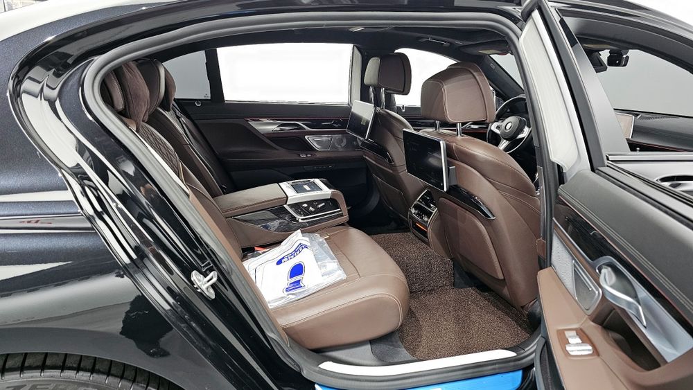 BMW 7 Series M760LI xDRIVE