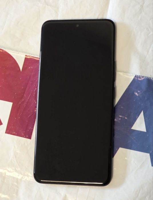 КАТО НОВ 512GB Honor 200 12GB 5G EMAG Гаранция 2026г. Black / Черен