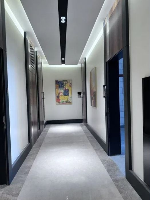 Аренда офиса на Ул.Бобура. ТЦ.Next. 250 м²