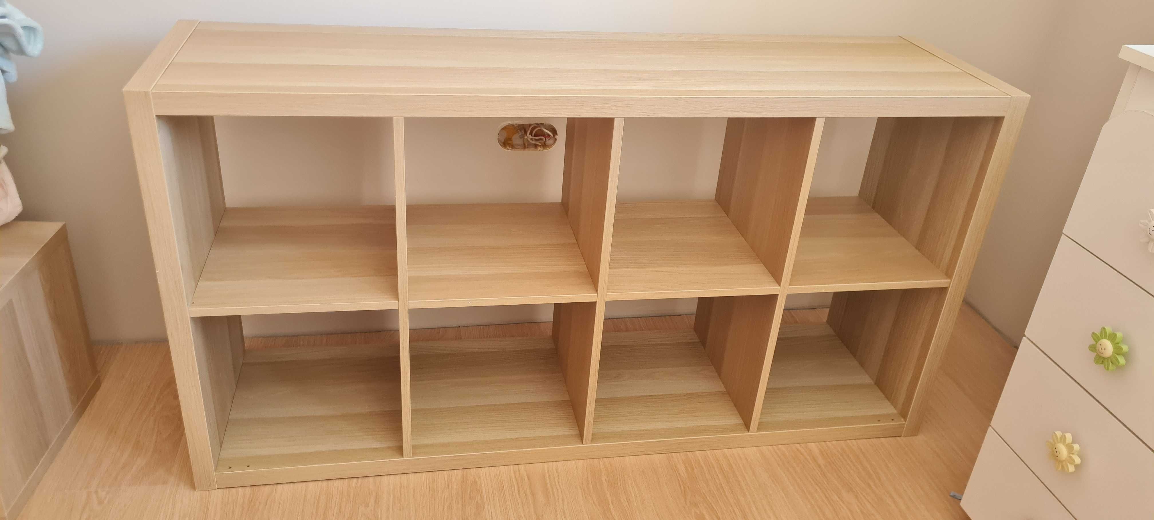 Етажерка IKEA kallax