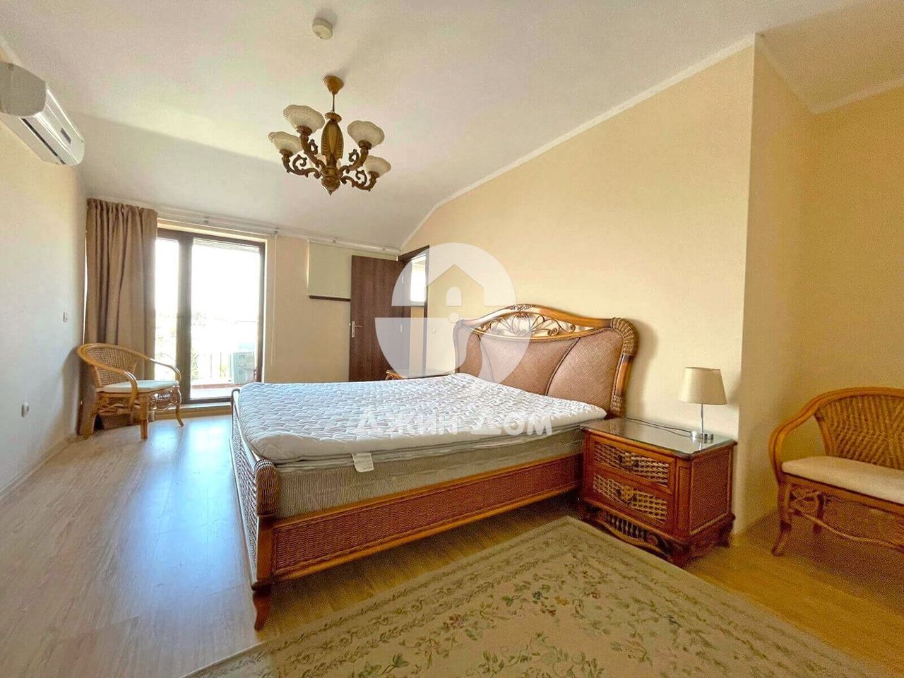 Продава се Двустаен апартамент в Несебър - 90 кв.м за 1333 €/кв.м - Снимка #7