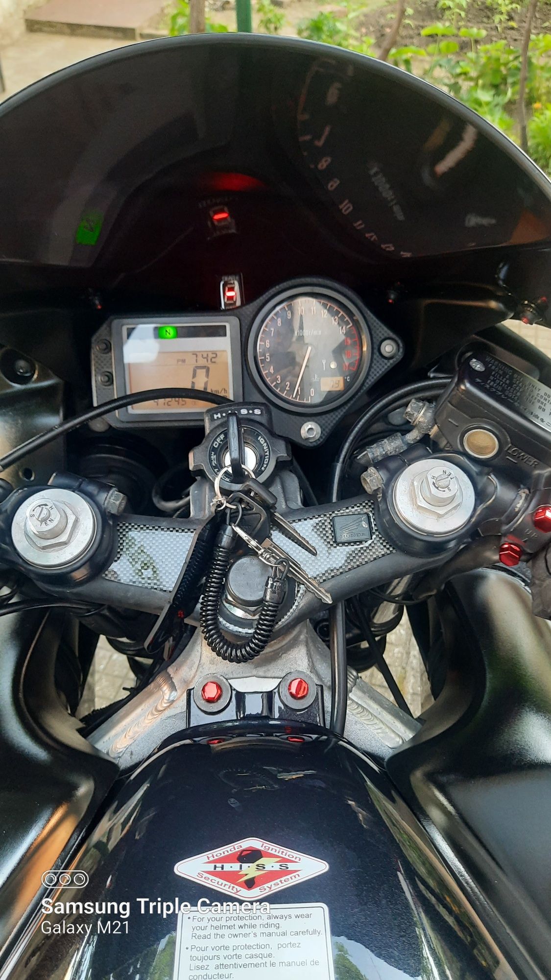 Honda CBR F4i.   .