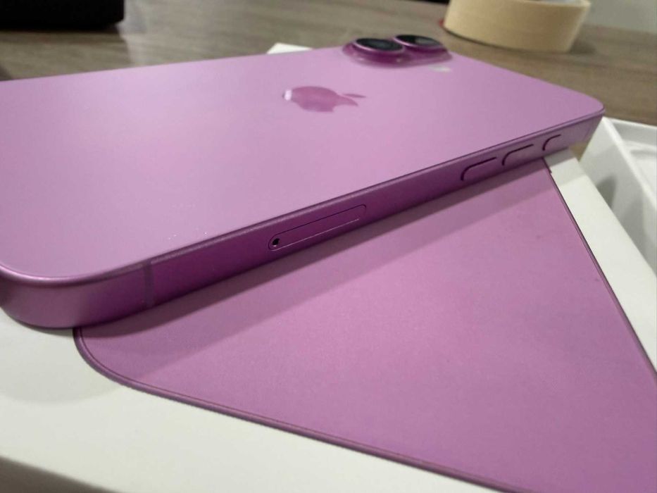 iphone 16  Pink 128gb