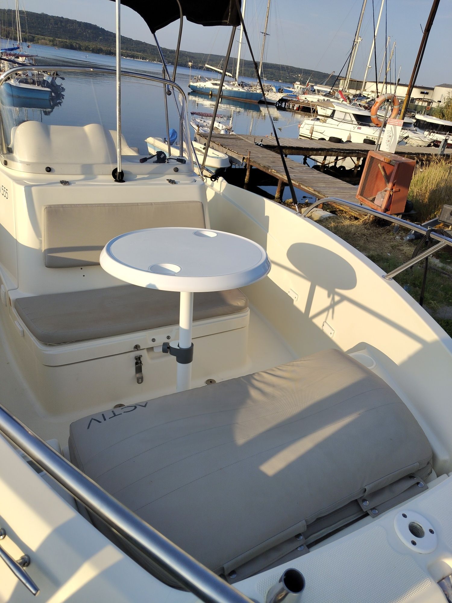 Quicksilver Active 555 Open