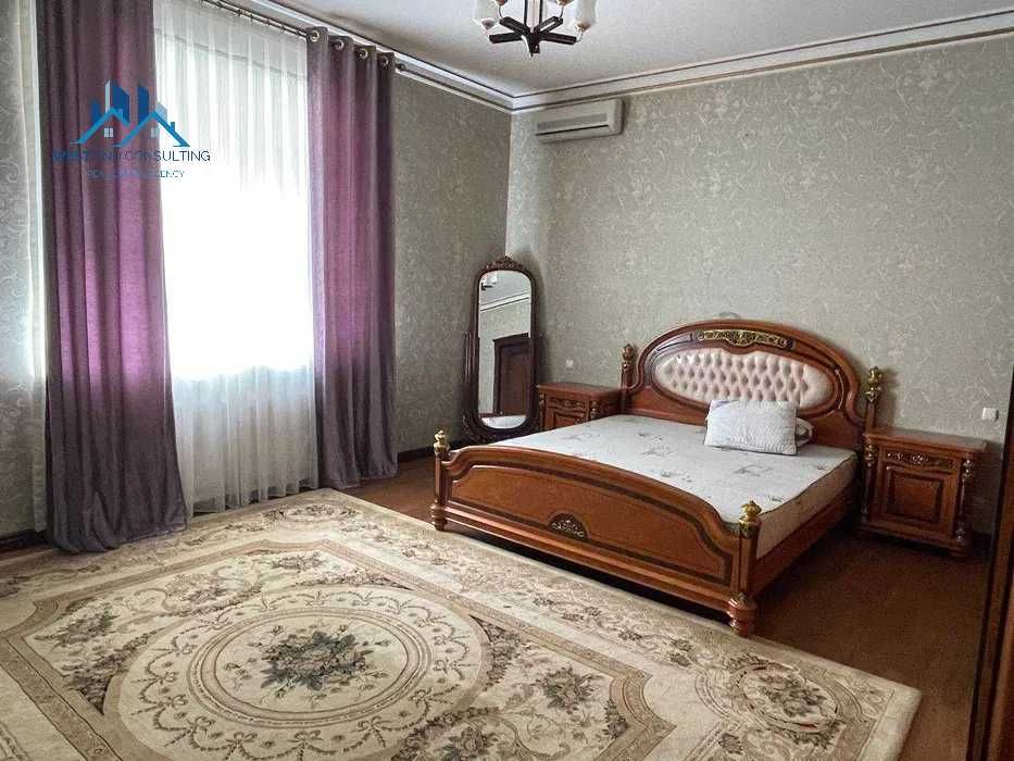 Сдается дом |  For Rent  | М.Улугбекский р-н. 8 сотка |  For Rent  |