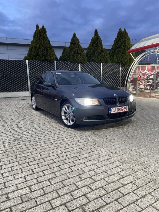 Vand BMW E 90 2.0 benzina