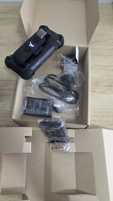 Terminal mobil robust Bluebird EF501R