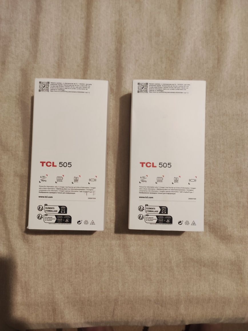 Смартфон TCL 505 два броя чисто нови