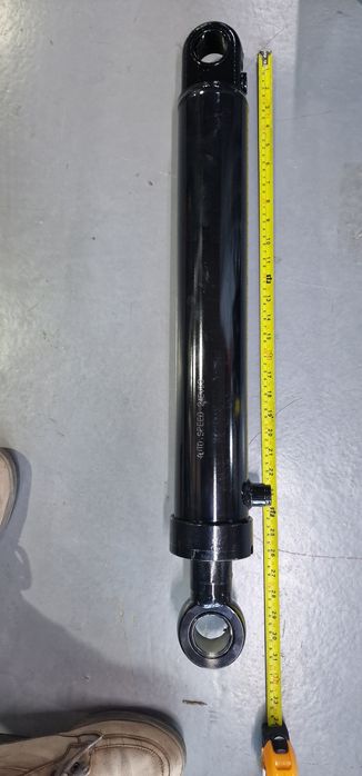 Cilindru hidraulic utilaje  preț 960 se poate trimite prin curier rapi