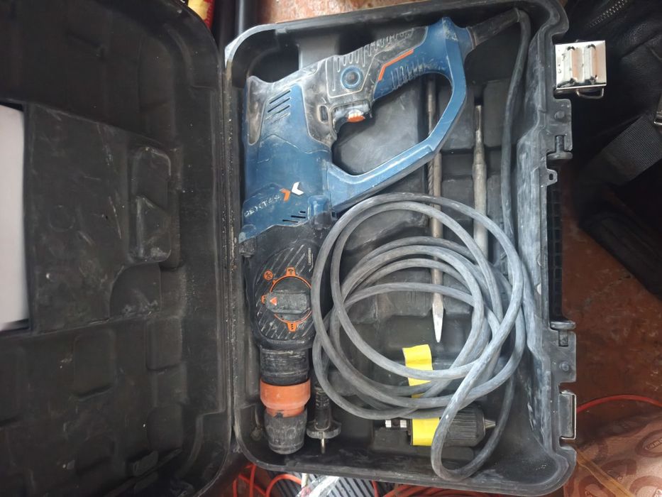 Instrumentlar sotiladi