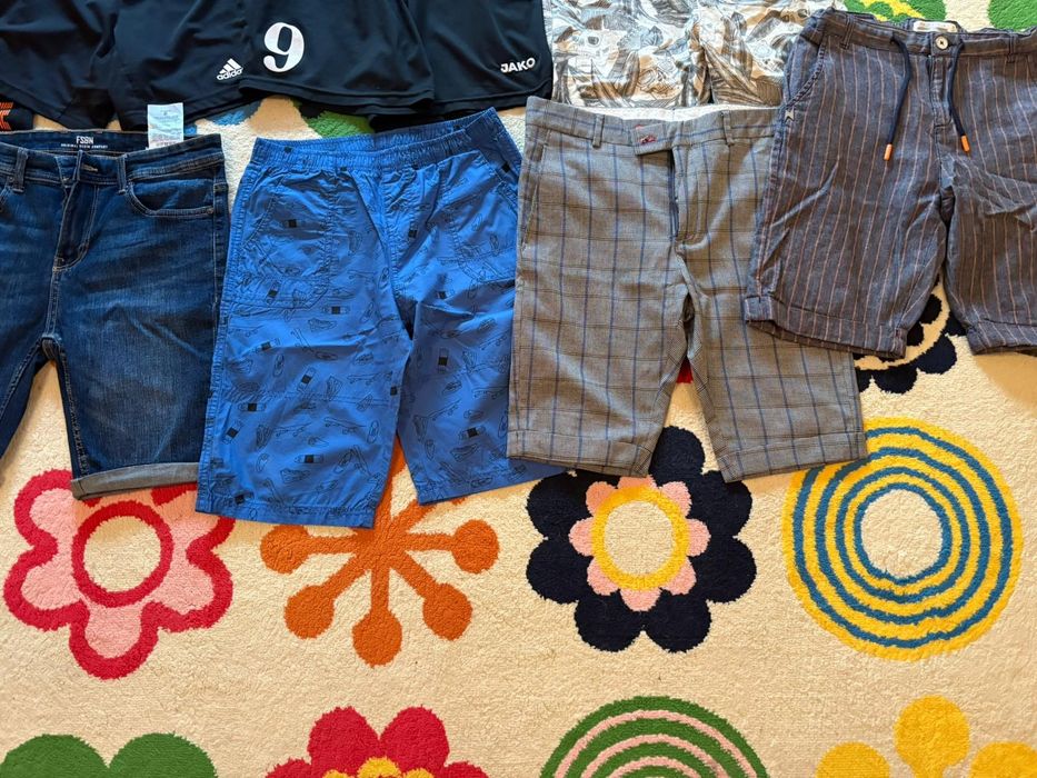 Pantaloni scurti vara