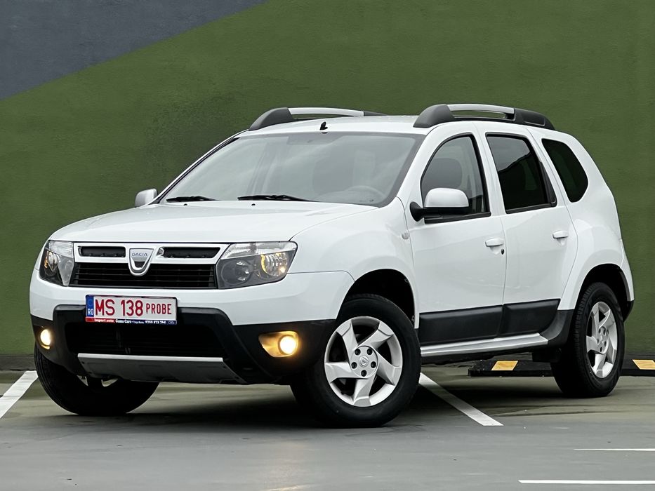 Dacia Duster 1.6 benzina - 4x4 -