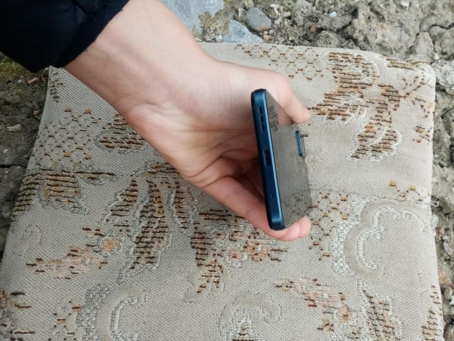 Vând telefon redmi